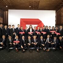 ĐẦU TƯ DANH KHÔI HOLDINGS 2