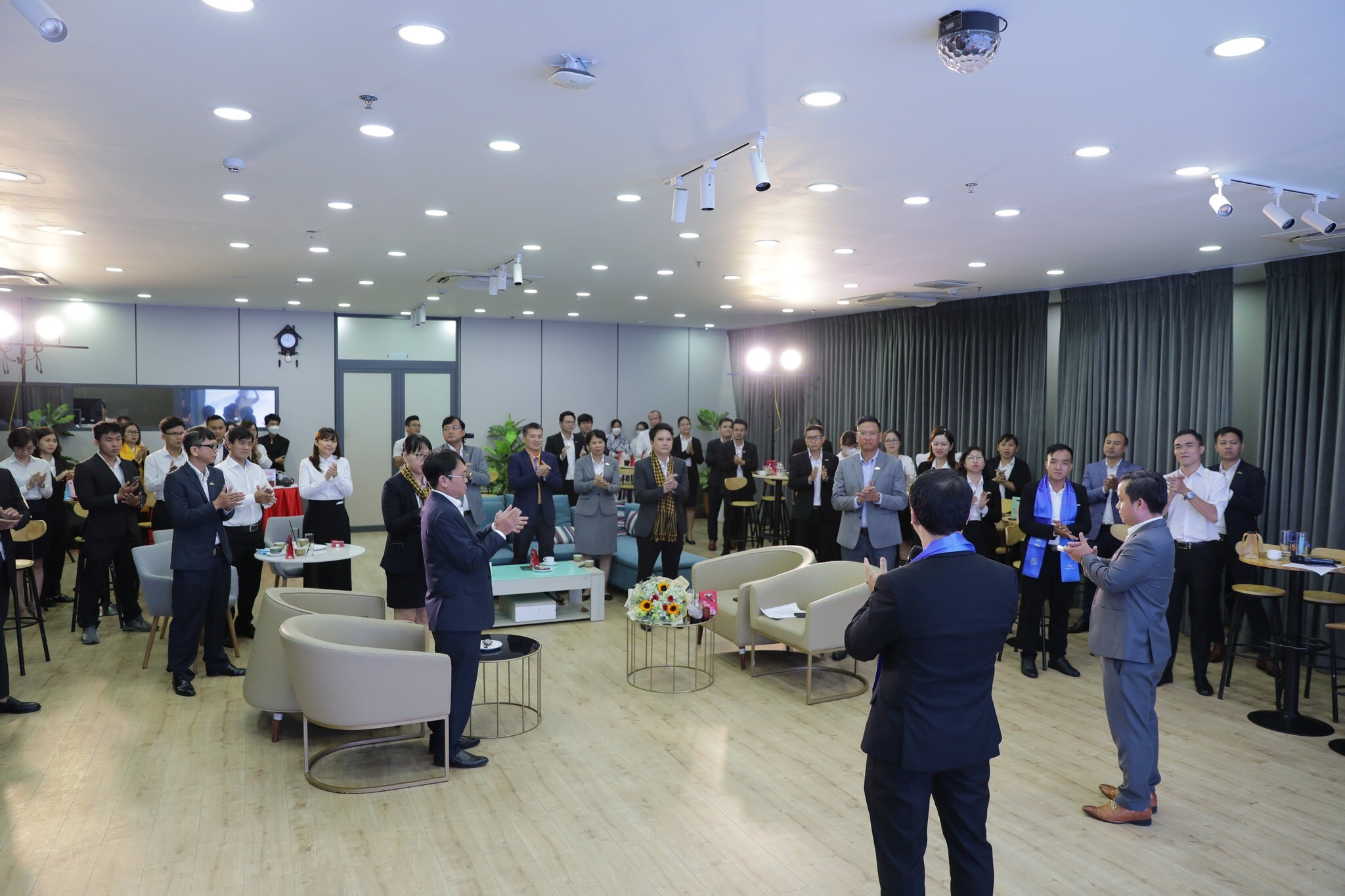 Bất Động Sản Thắng Lợi 5