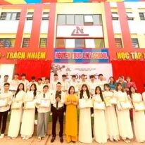 Trường Phổ Thông Nguyễn Trực 7