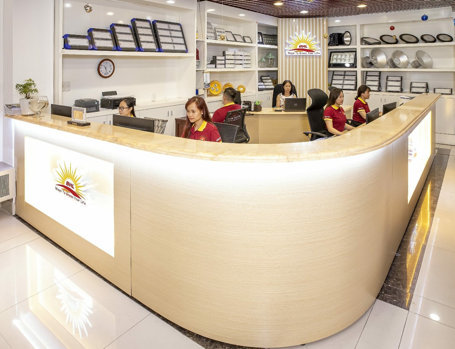 Thiết Bị Chiếu Sáng Thái Dương 2