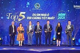 EUROWINDOW HOLDING 1