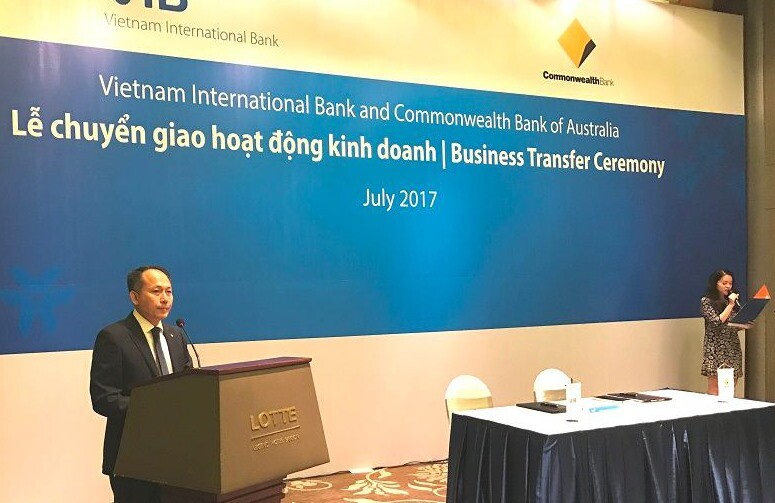 Ngân hàng CommBank - CBA 6