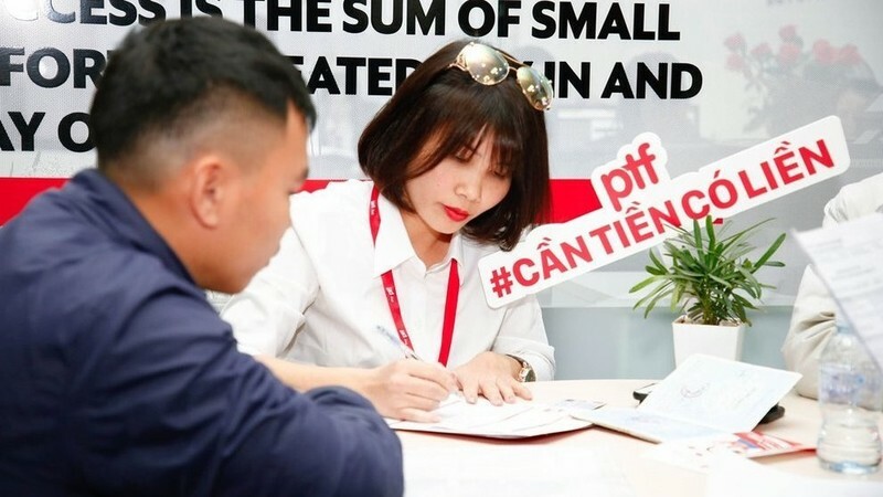 CÔNG TY TÀI CHÍNH PTF 6