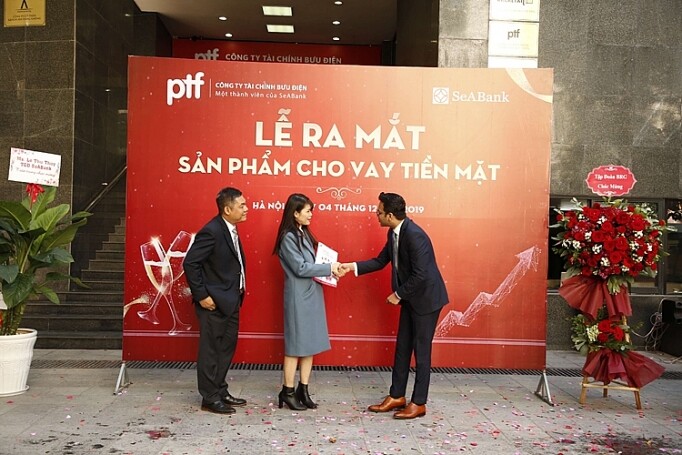 CÔNG TY TÀI CHÍNH PTF 4