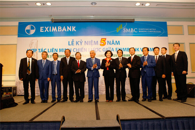 Xây Dựng Sumitomo Mitsui 2