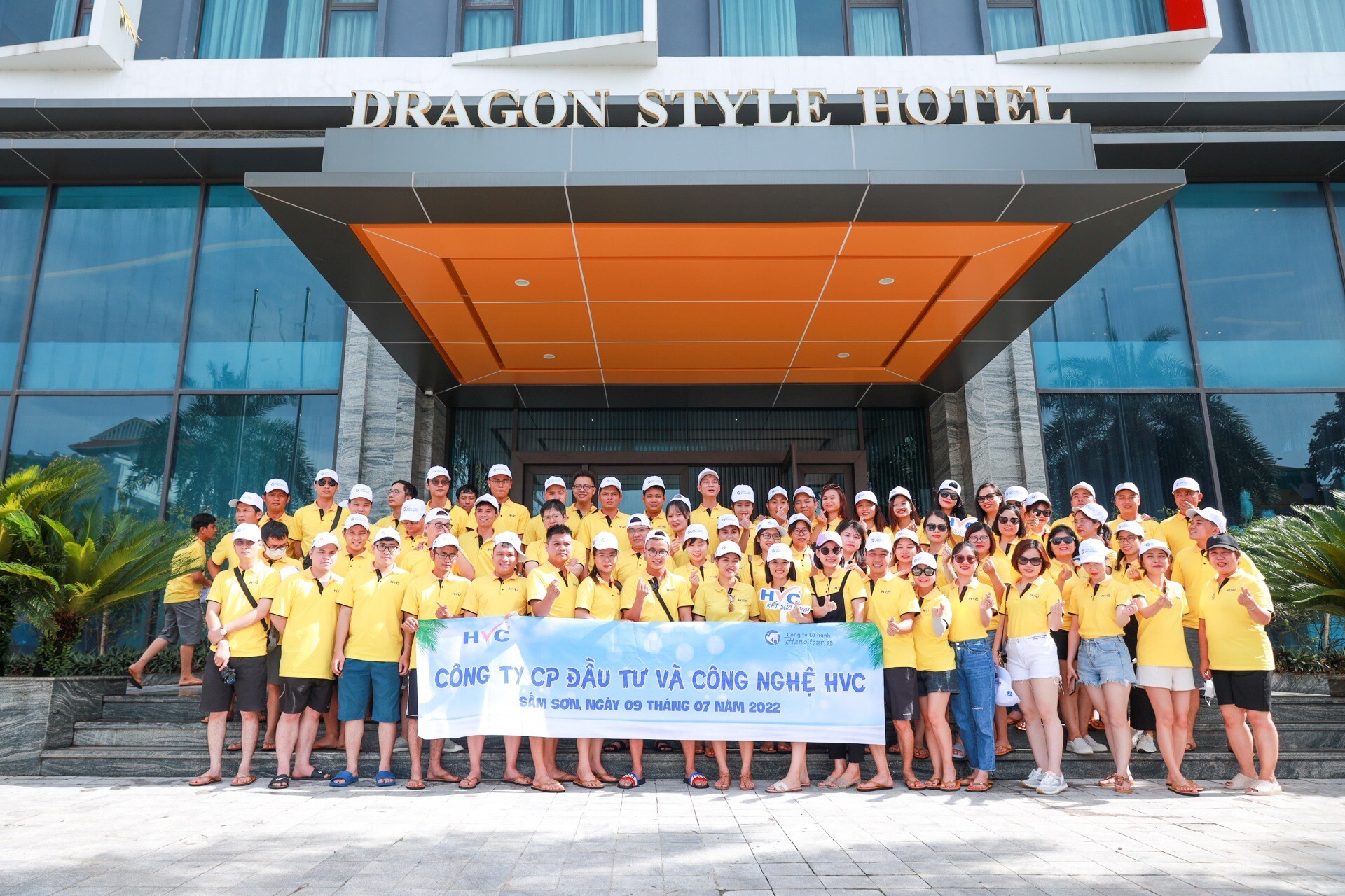 Đầu tư và Công Nghệ HVC 1