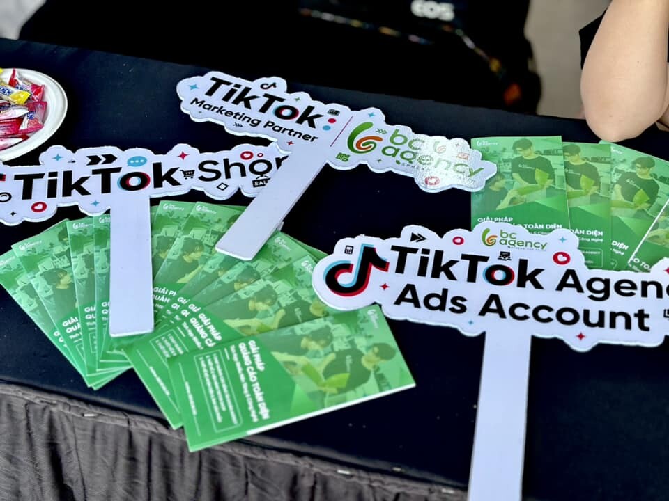 Truyền Thông & Dịch Vụ BC Việt Nam 10