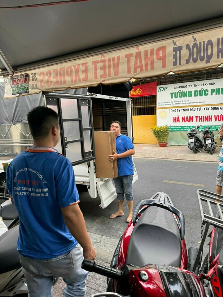 Giao Nhận Phát Việt - PV Express 6