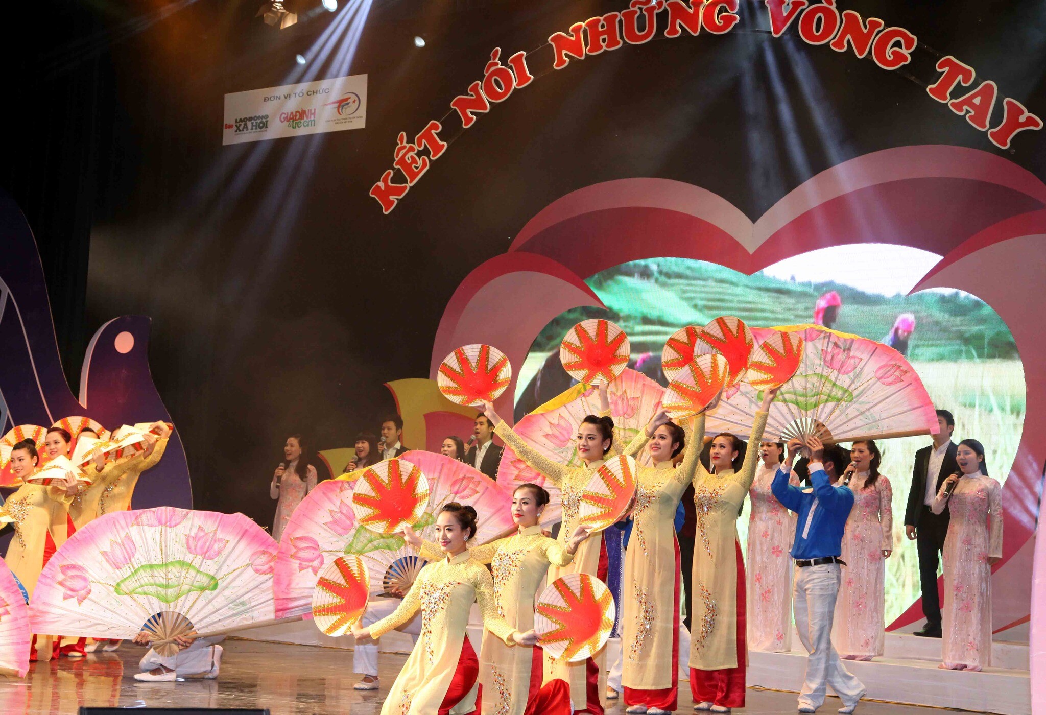 Phát Triển Truyền Thông Văn Hóa 5