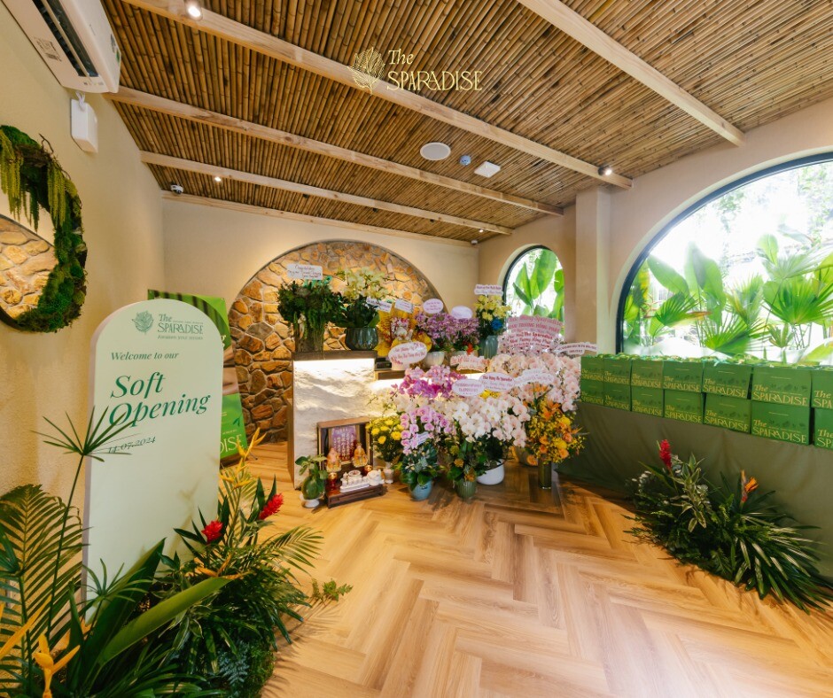 THE SPARADISE 4