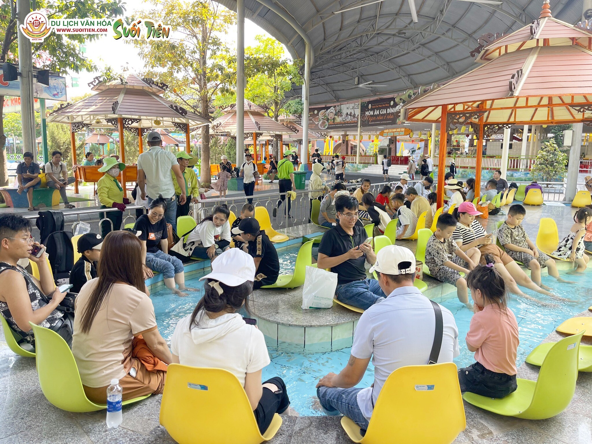 DU LỊCH VĂN HÓA SUỐI TIÊN 2