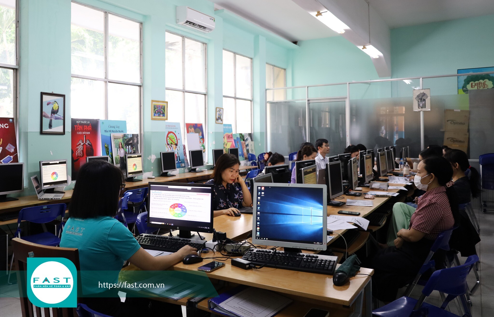 Phần Mềm Quản Lý Doanh Nghiệp Fast 8