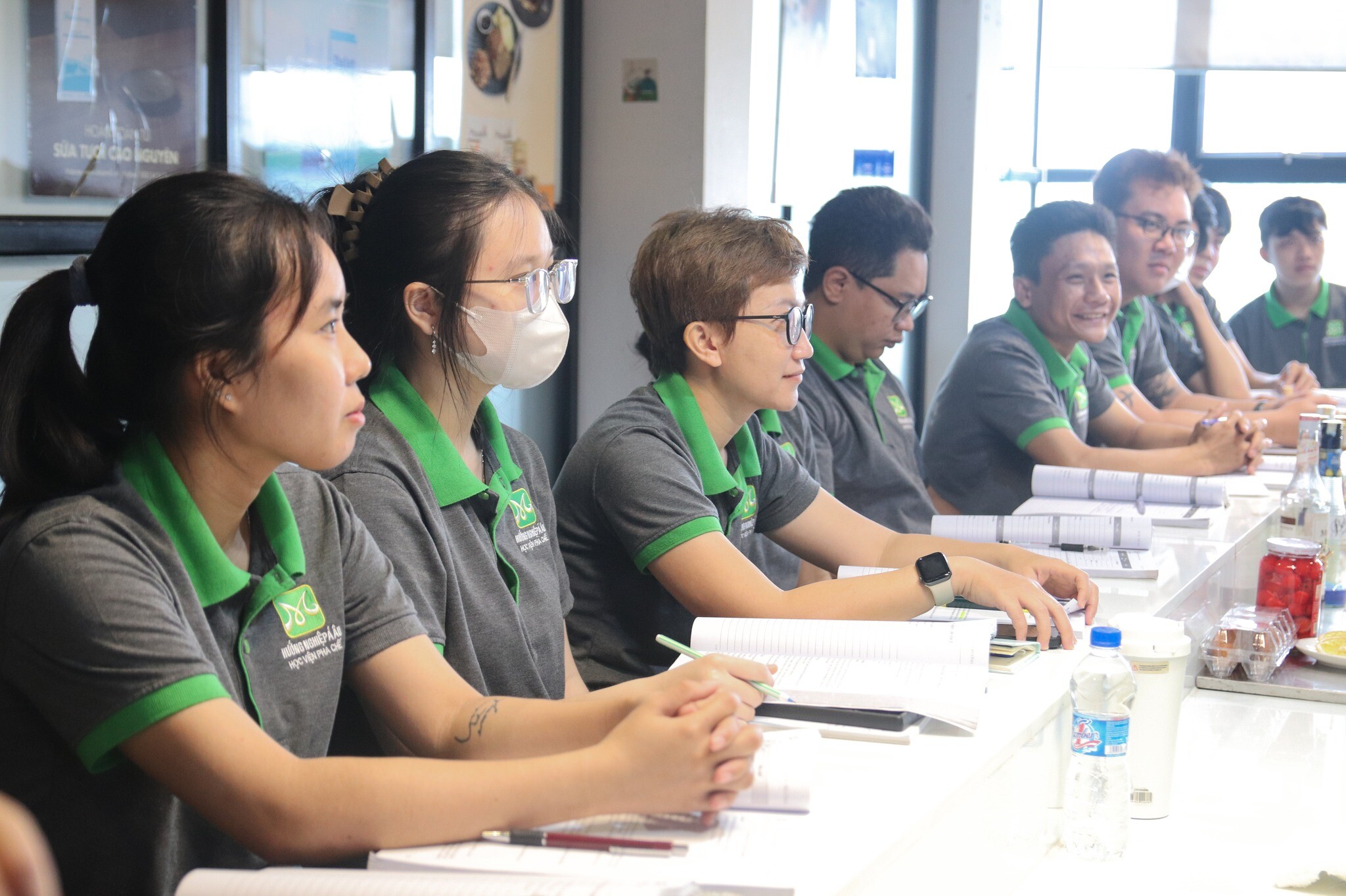 Hướng nghiệp Á Âu 6