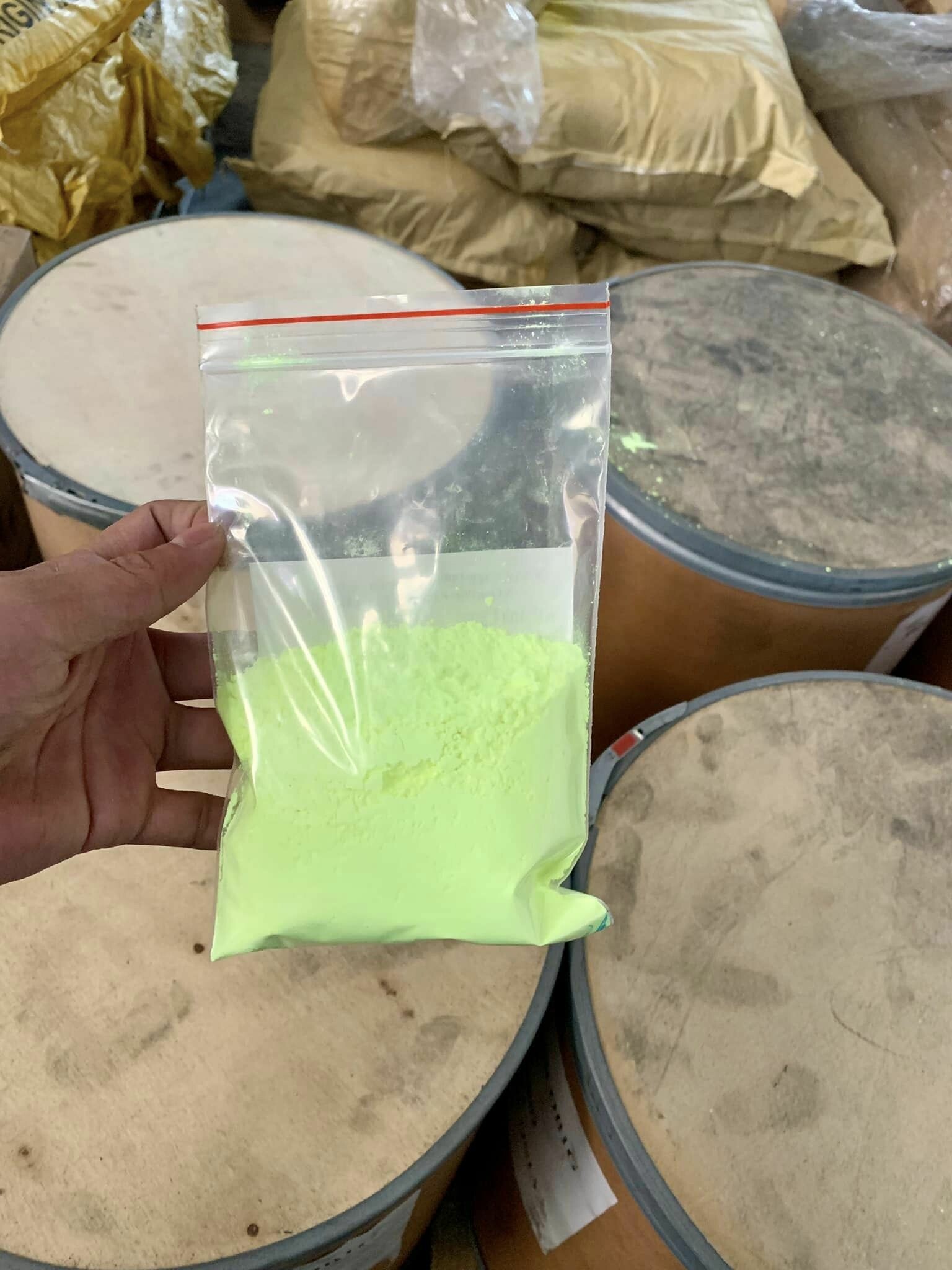 Hạt Nhựa Màu Việt Trung 6