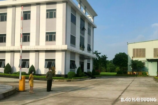 Quốc Tế George Glory 1