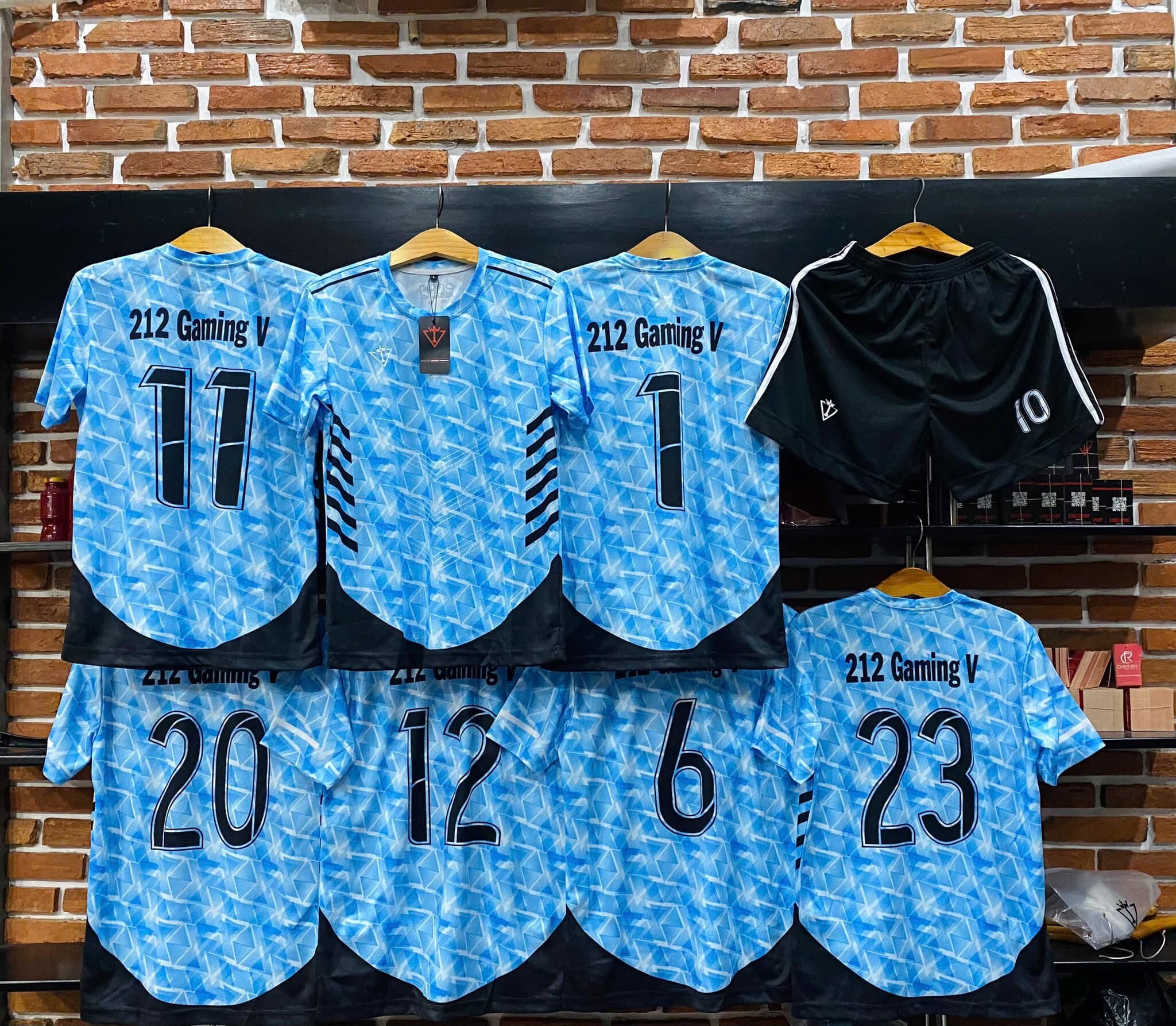 THỜI TRANG EROS VIỆT NAM 1