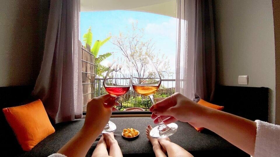 THƯƠNG MẠI VÀ LỮ HÀNH QUỐC TẾ NEWWAY 6