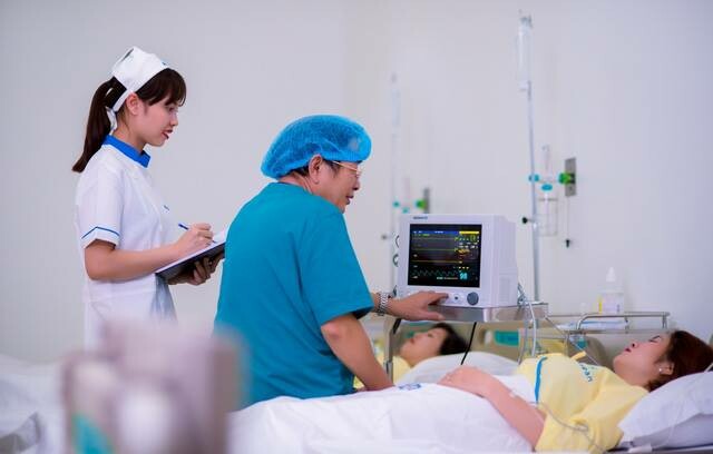 Tạo Hình Thẩm Mỹ Asean 4