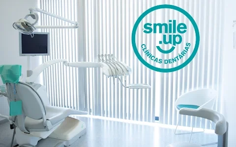Nha khoa Smile Up 3