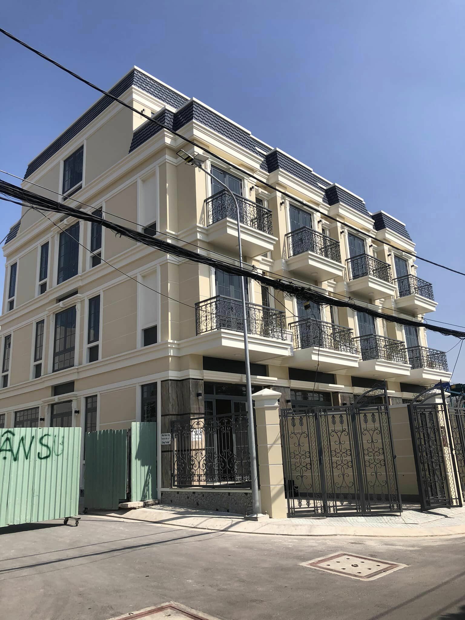 SXTM VLXD PHÚ QUÝ 8