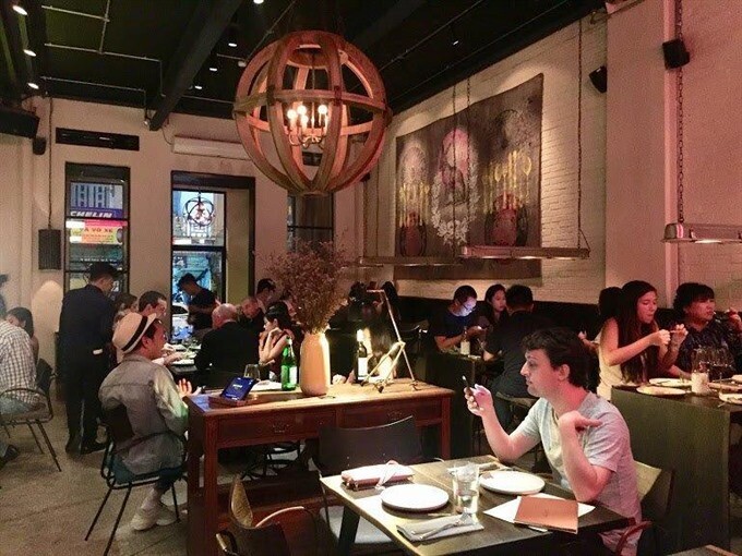 Quince Eatery Sài Gòn 7