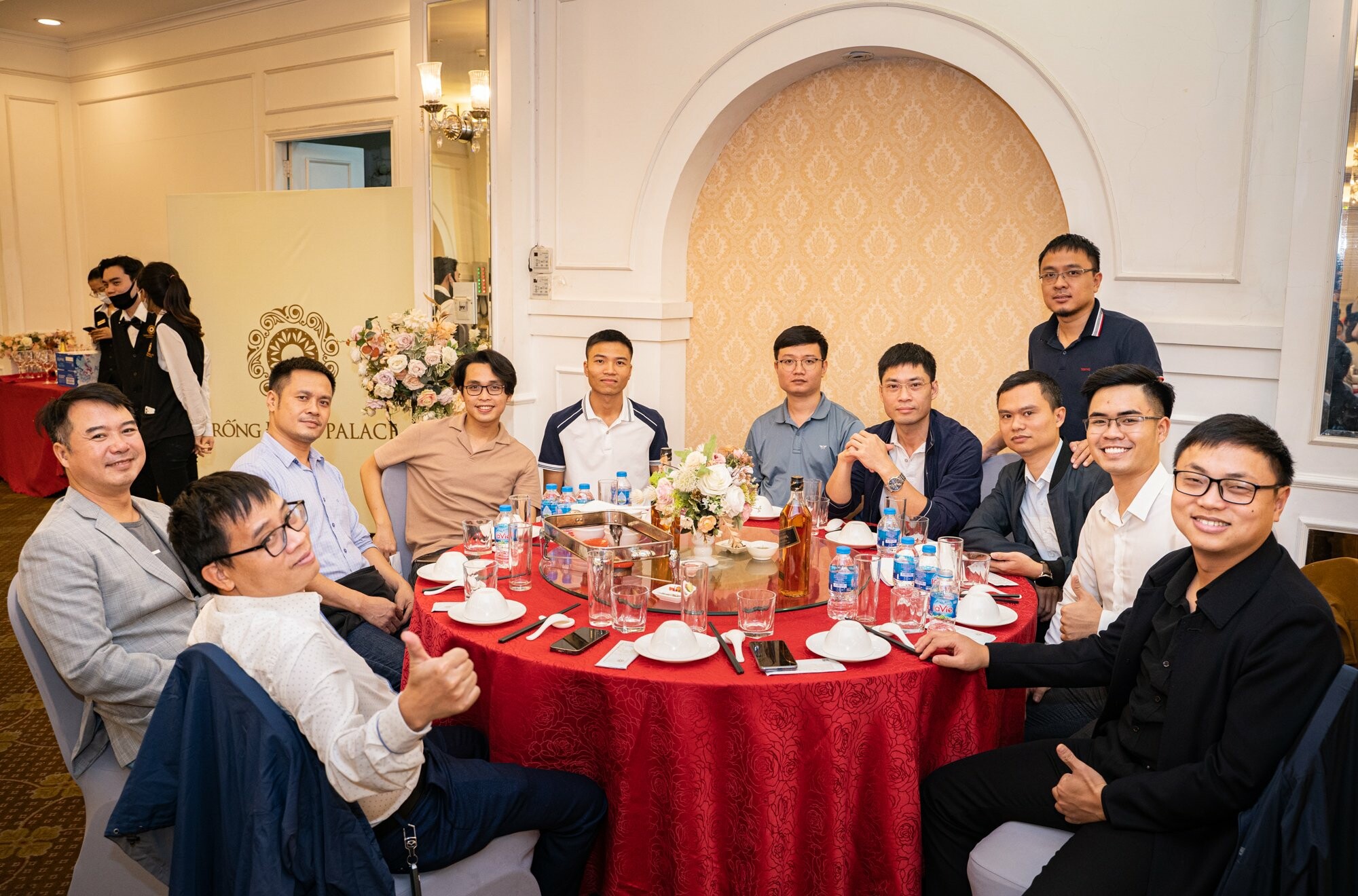 Xây lắp và Dịch vụ Toàn Cầu 10