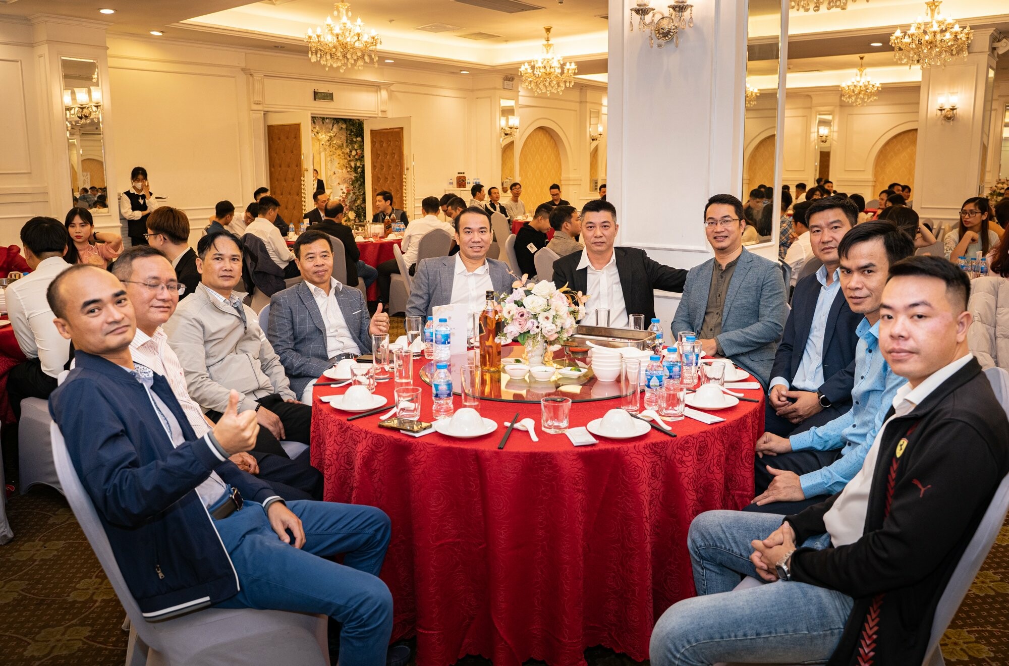 Xây lắp và Dịch vụ Toàn Cầu 9