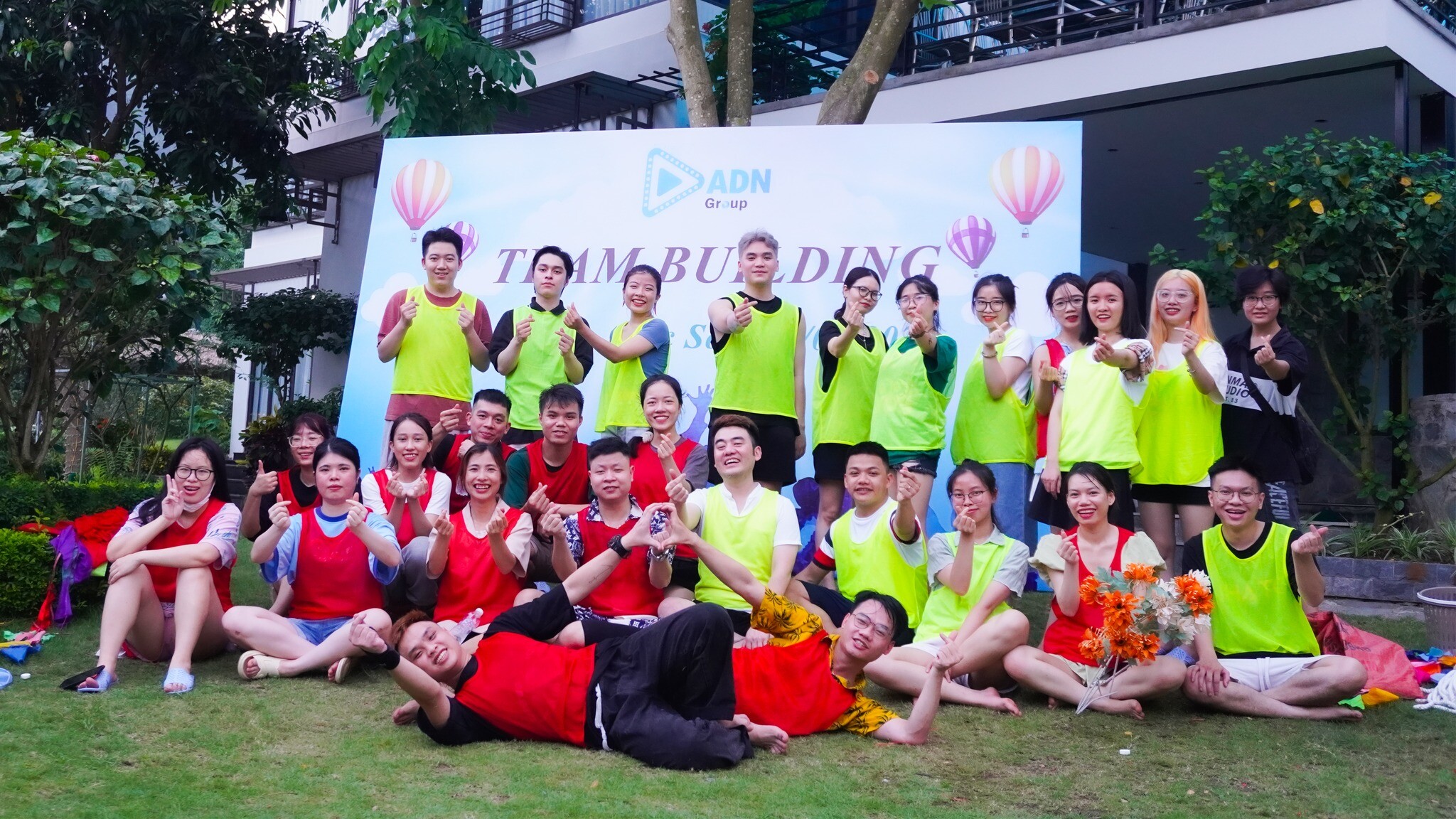 TRUYỀN THÔNG ADN GROUP 6