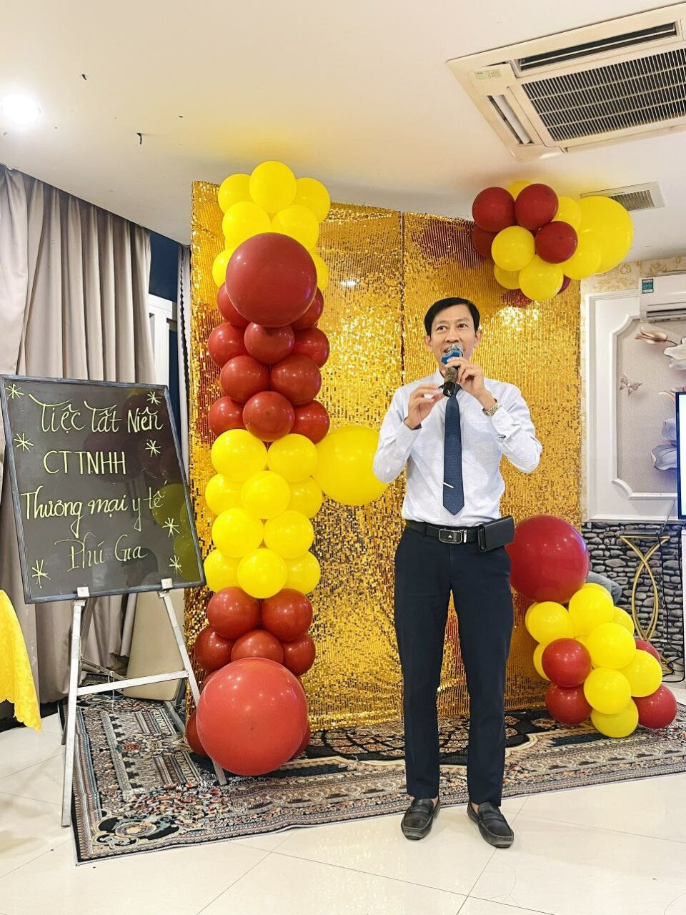 Thương Mại Y Tế Phú Gia 4