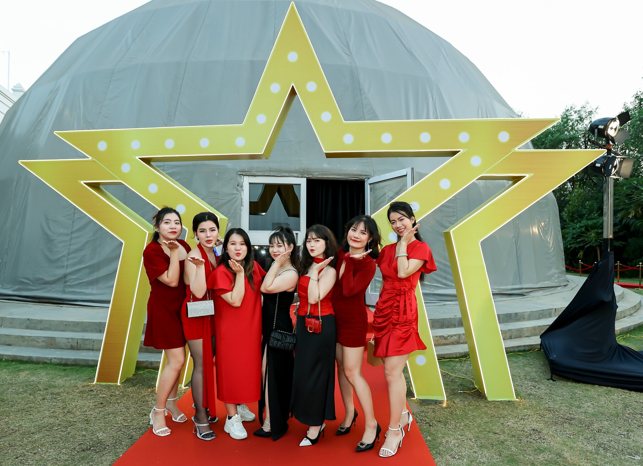 SIÊU VIỆT GROUP 5