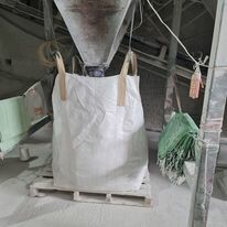 Khoáng sản Quốc tế Huy Hoàng 8