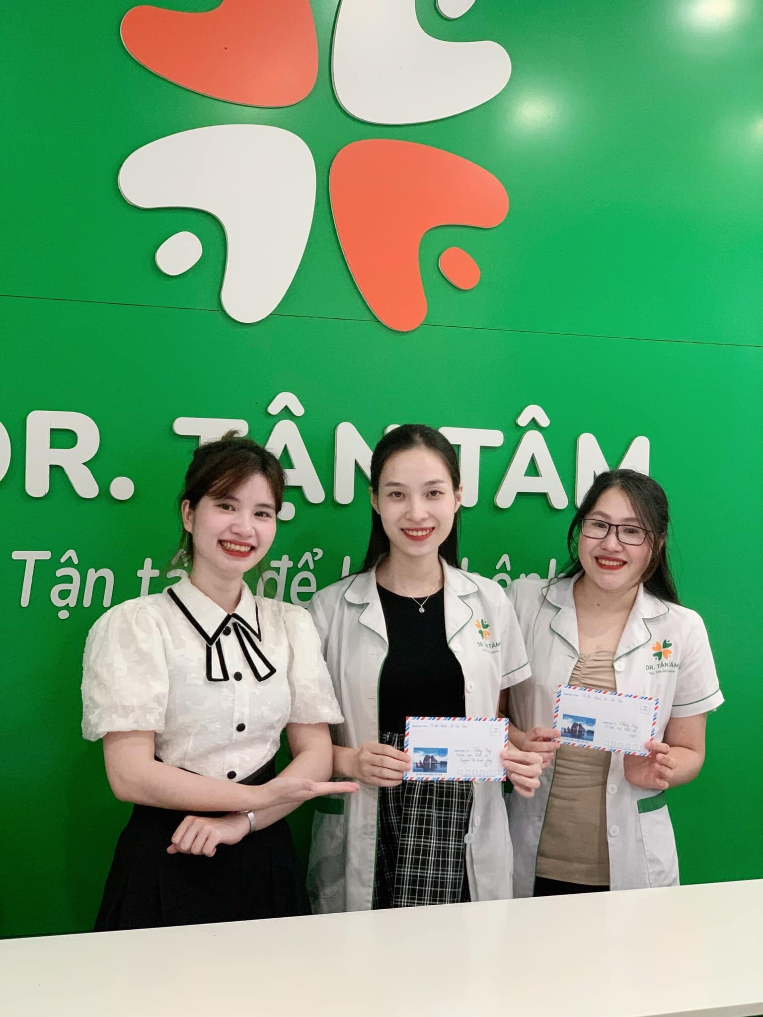 NHÀ THUỐC DR TẬN TÂM 9