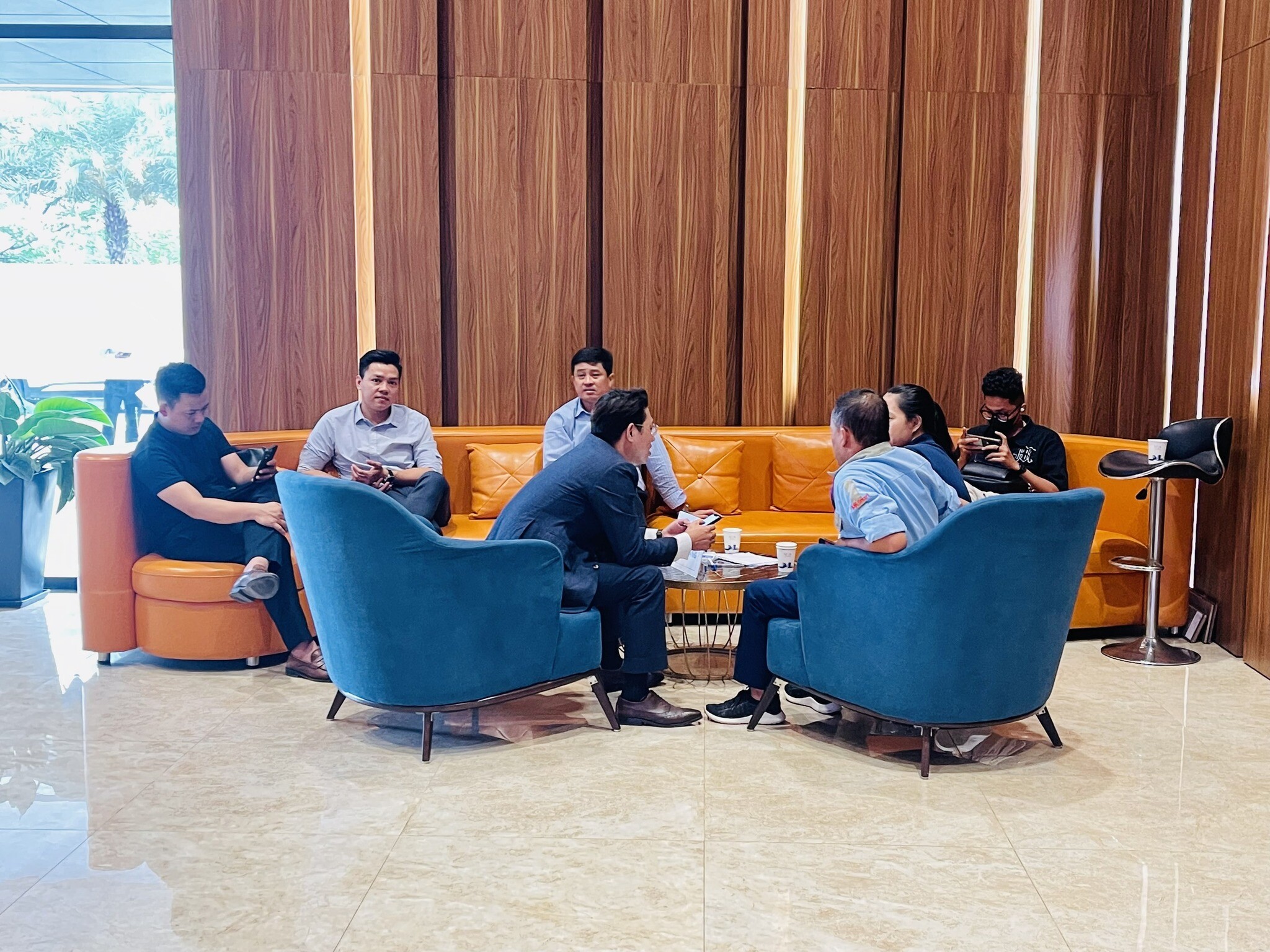 KINH DOANH VÀ PHÁT TRIỂN ĐỊA ỐC PALHOMES 1