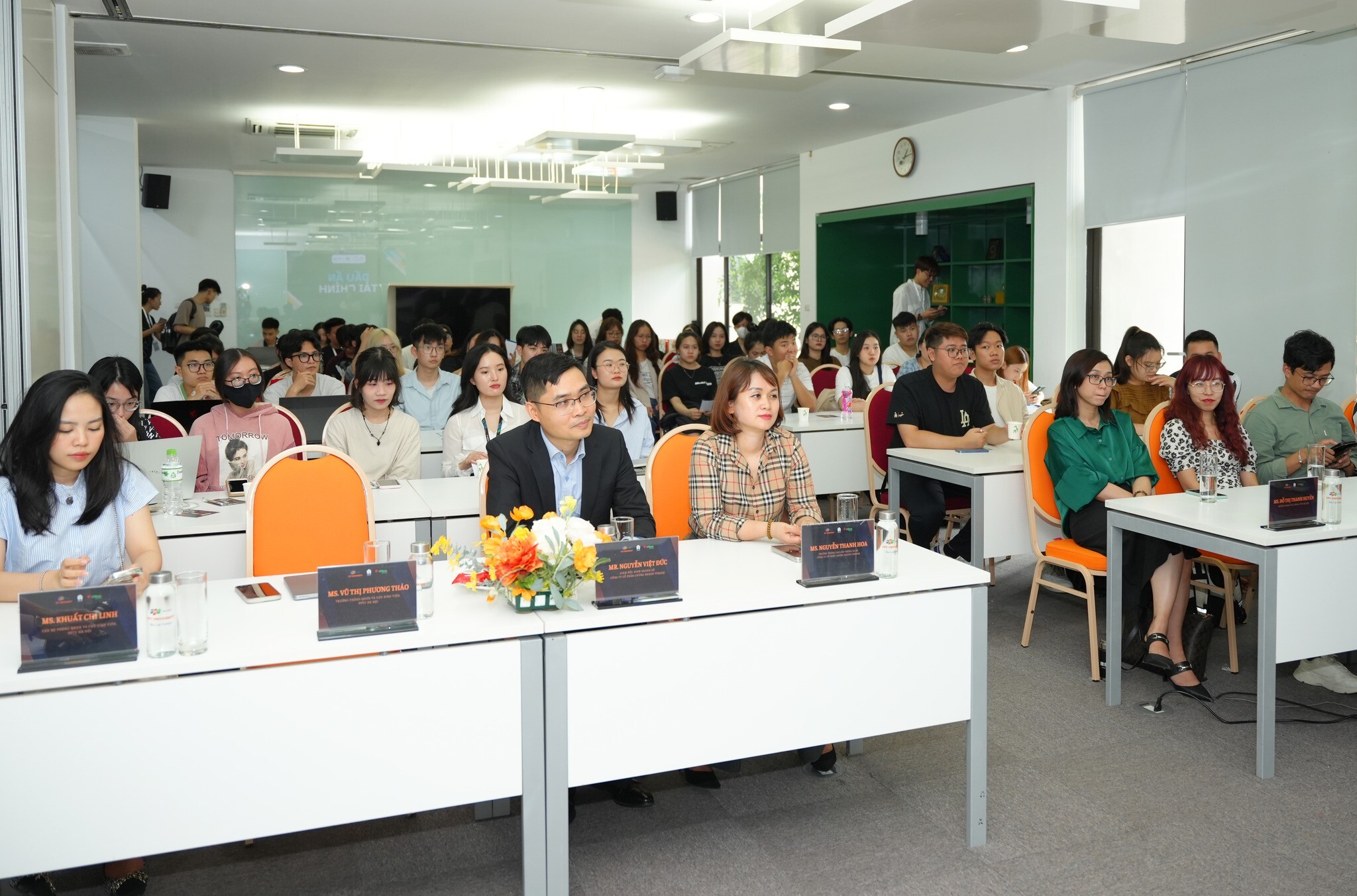 Chứng khoán VPBank - VPBankS 9