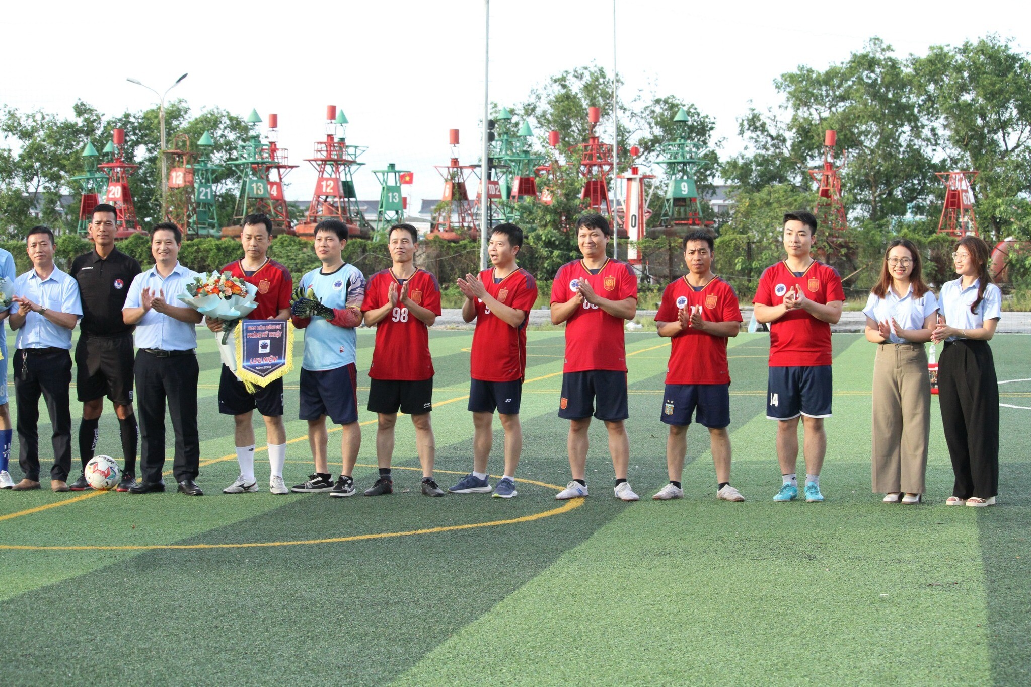 Vận Tải Hải Phương 8