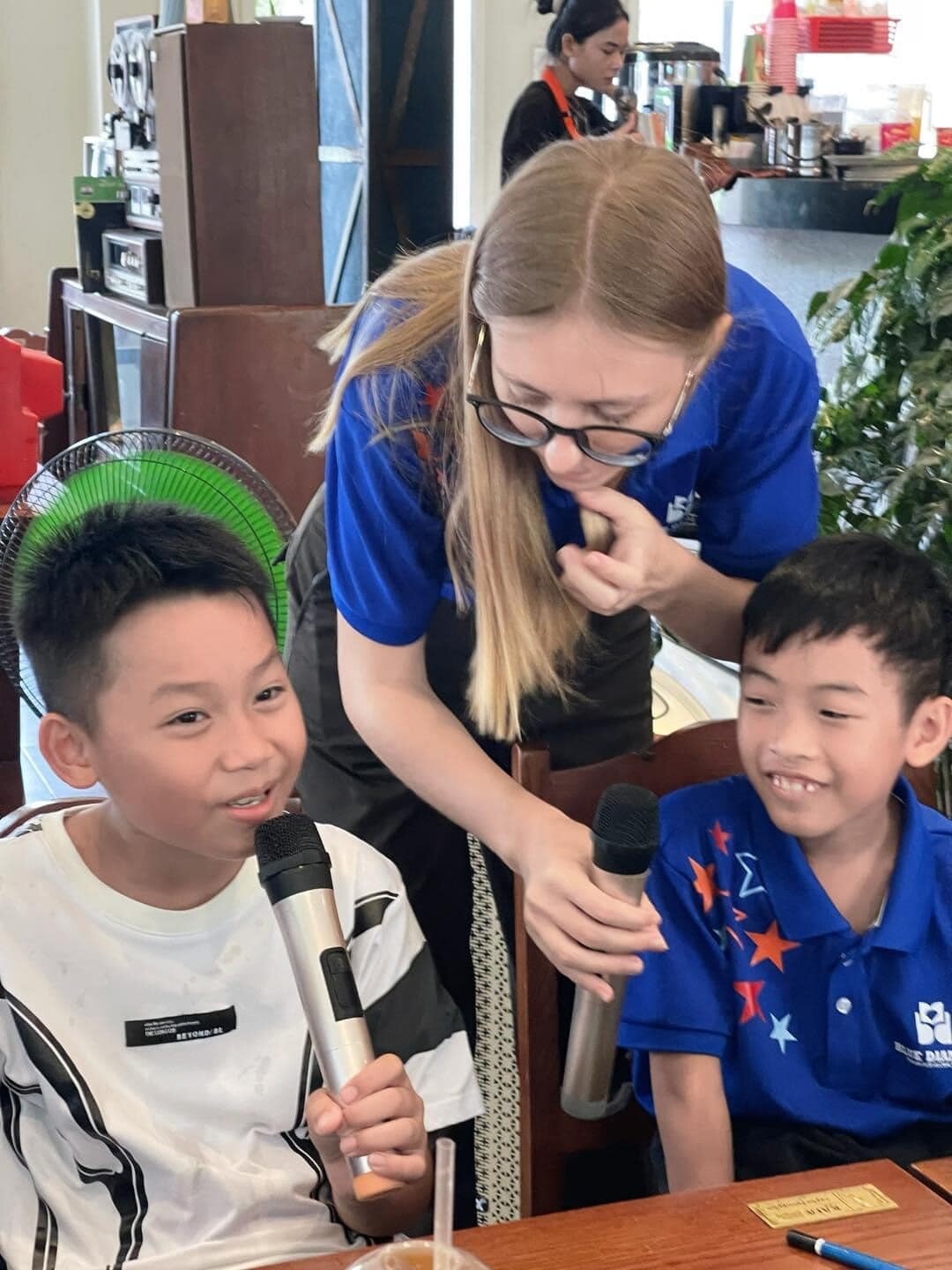 Anh Ngữ Quốc Tế BLUE DIAMOND 1