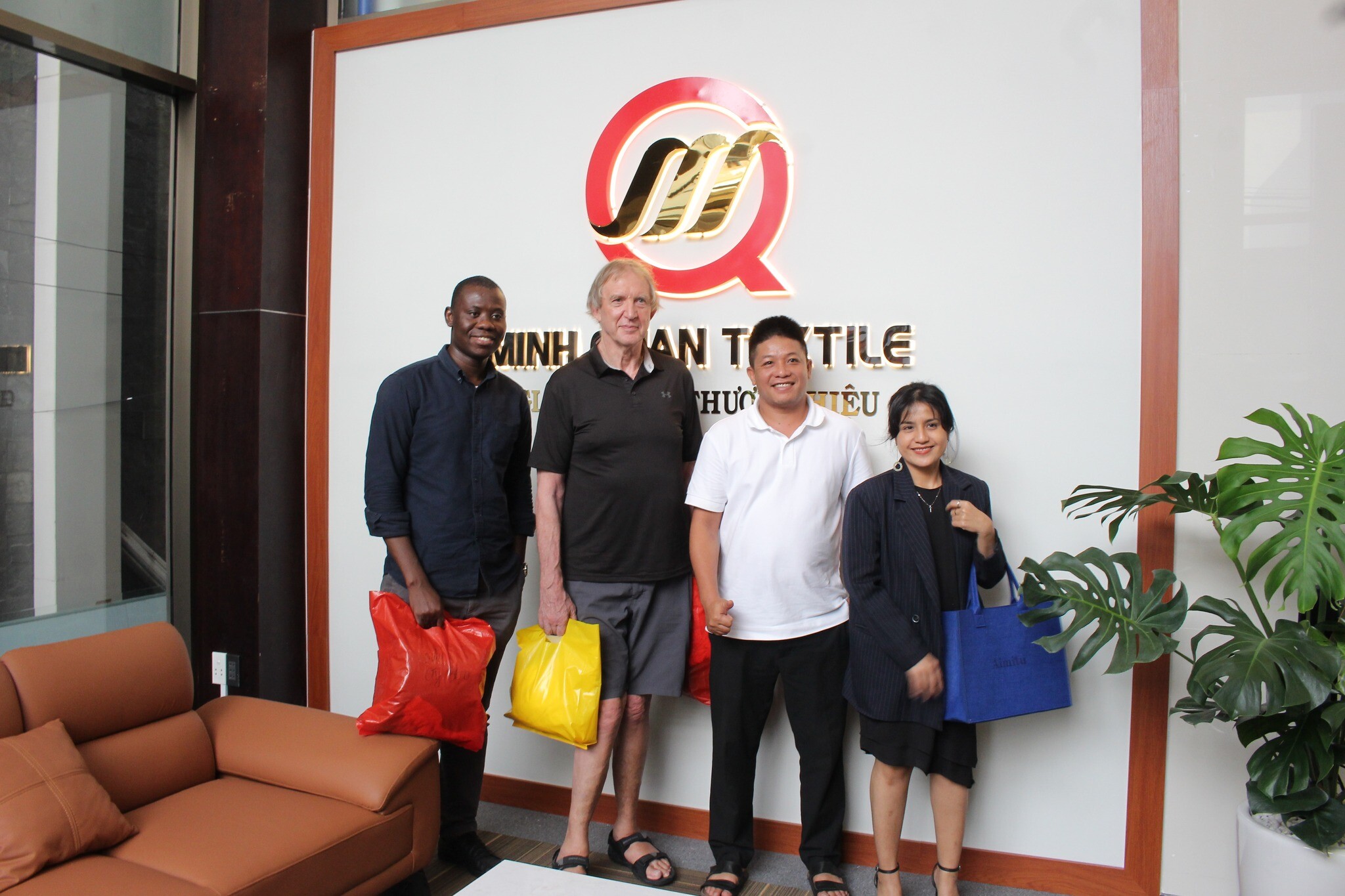 Dệt May Minh Quân 9