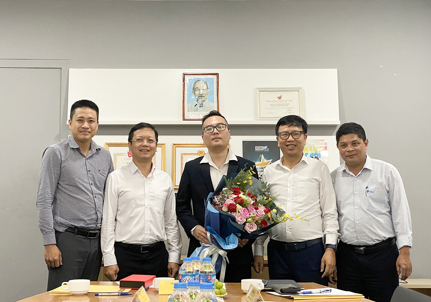 Truyền Thông Quảng Cáo Đa Phương Tiện - Smart Media 8