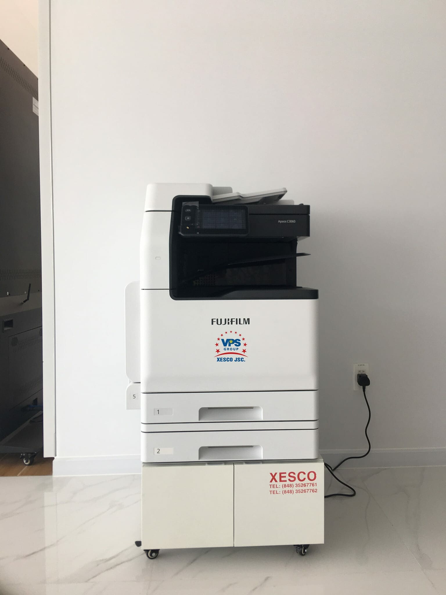 Thiết bị văn phòng Xem Sơn - XESCO 3