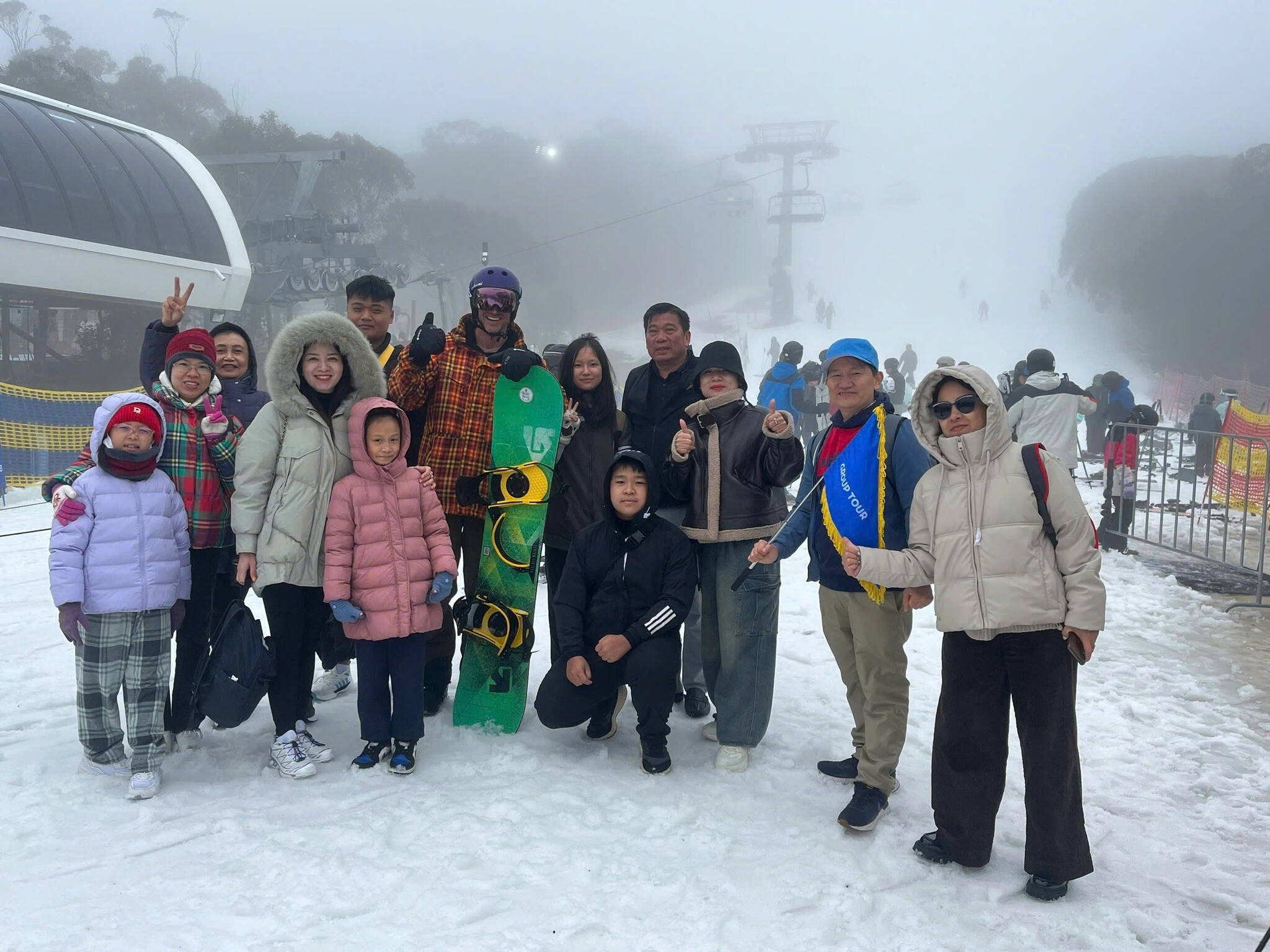 Thương Mại F.C Việt Nam 10