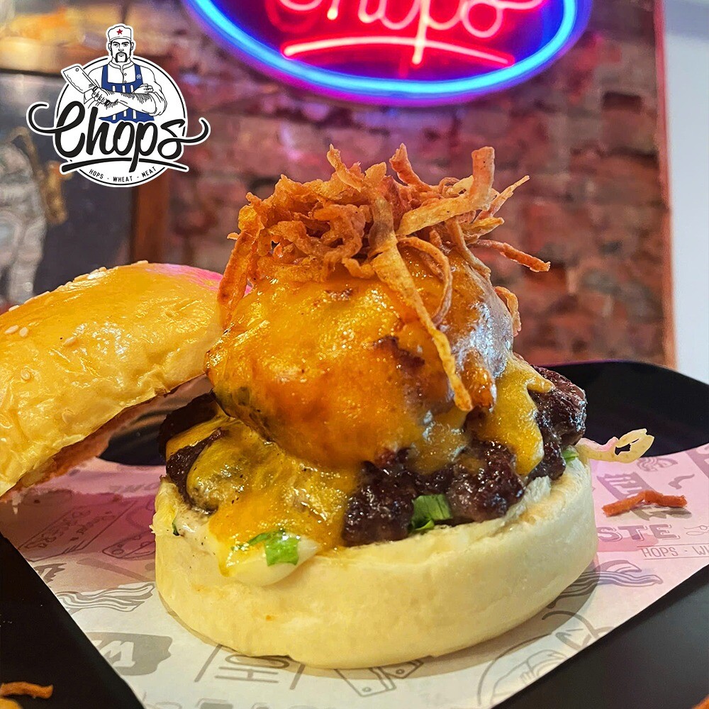 Caledonia Vietnam (Chops và The Fat Pig) 7