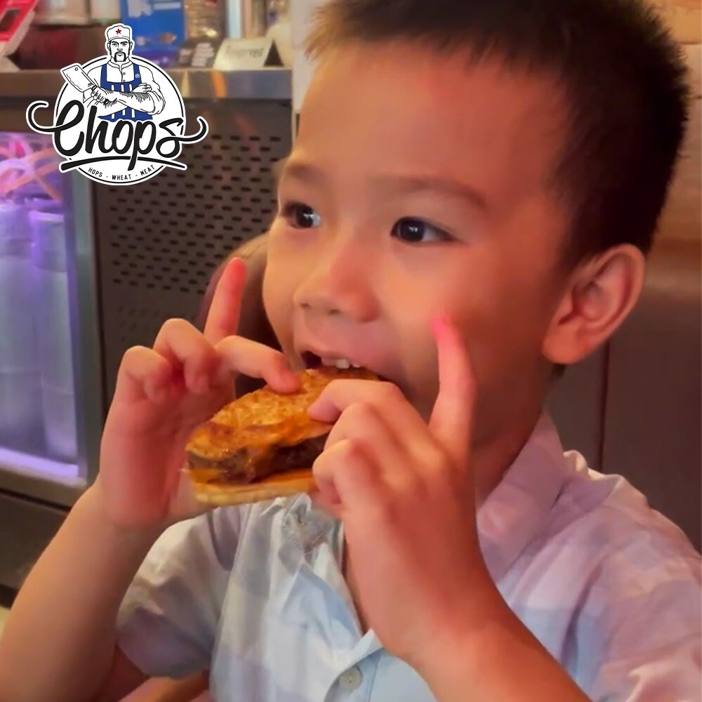 Caledonia Vietnam (Chops và The Fat Pig) 10