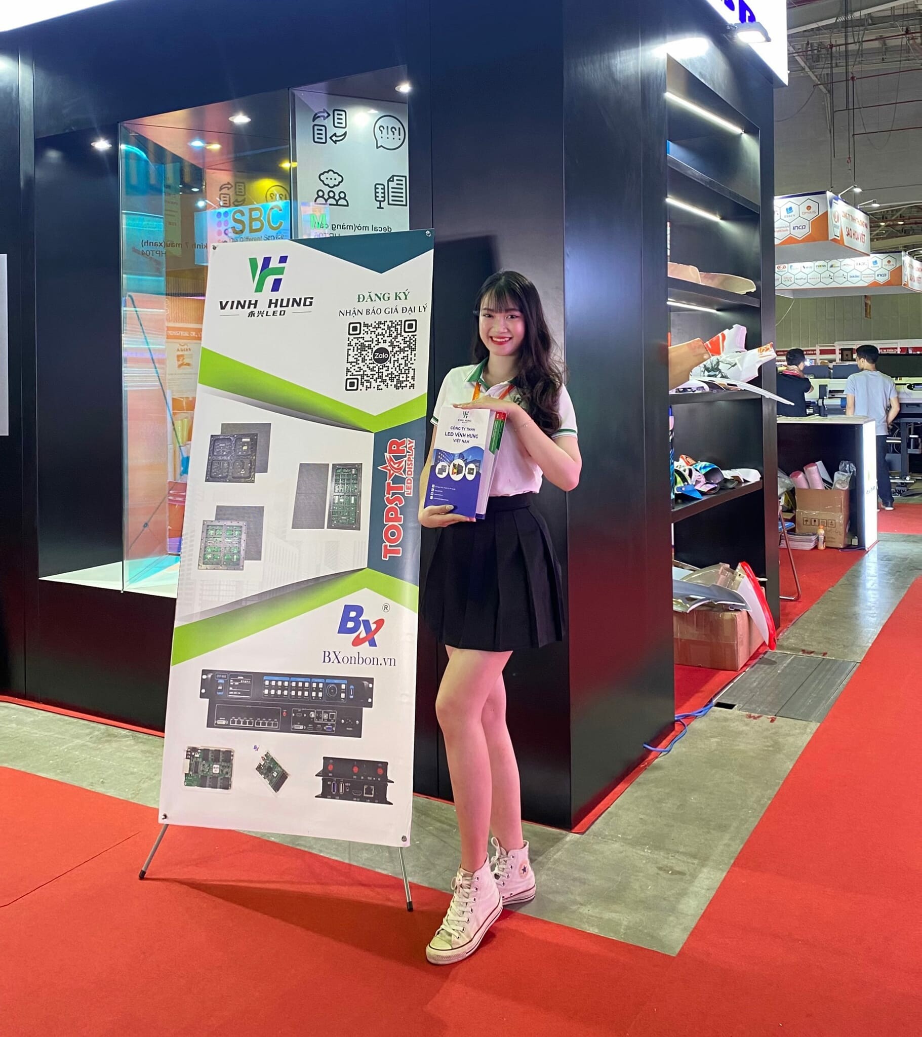 Công Nghệ Và Thương Mại Vĩnh Anh 8