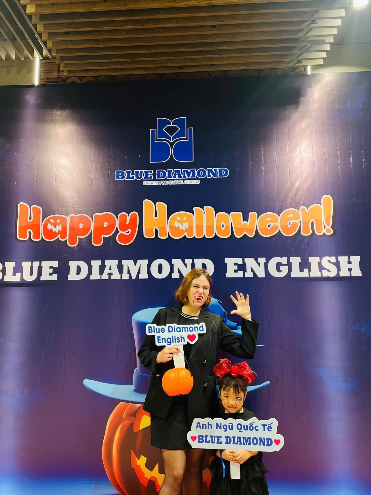 Anh Ngữ Quốc Tế BLUE DIAMOND 7