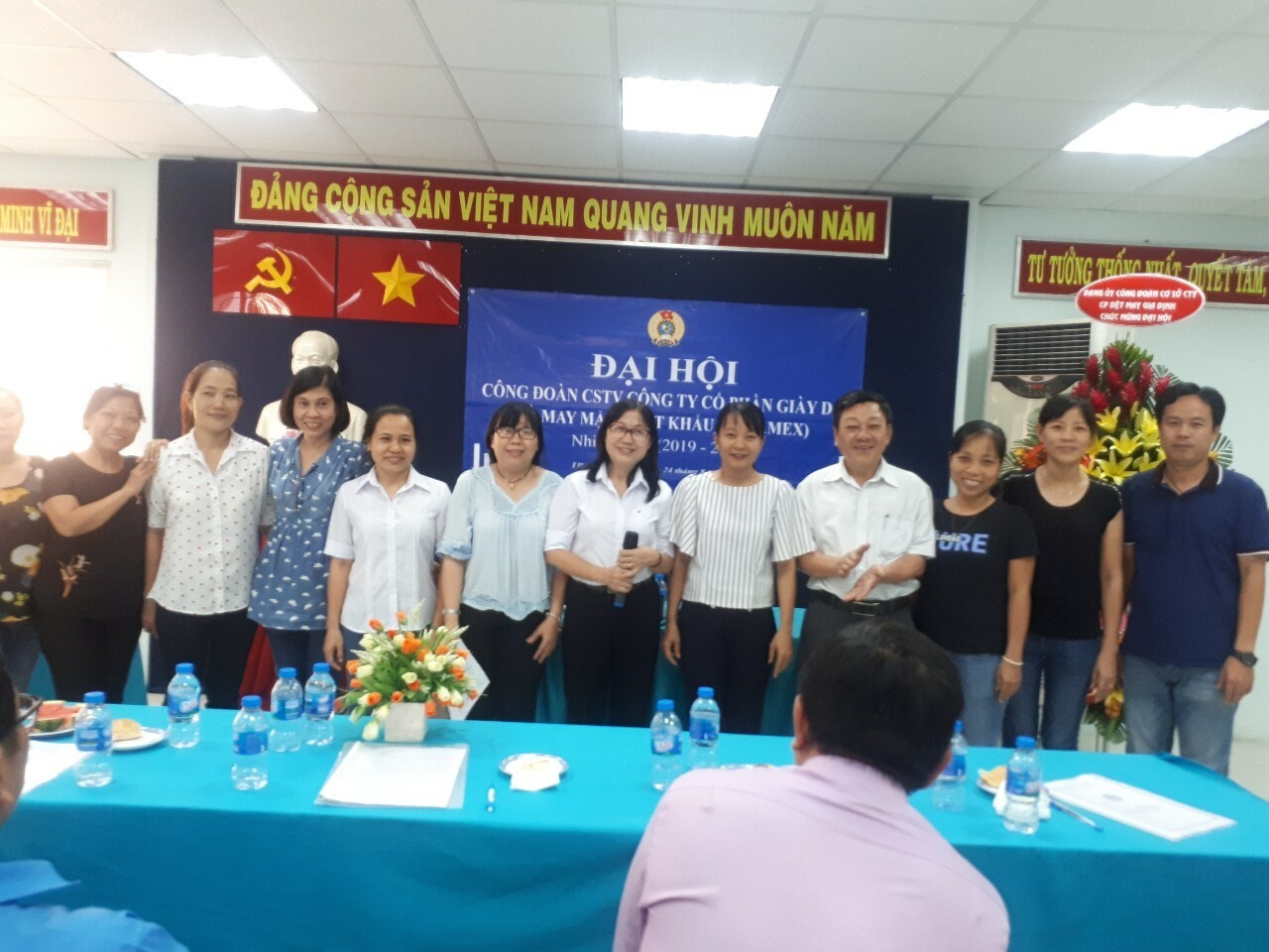 GIÀY DA VÀ MAY MẶC XUẤT KHẨU (LEGAMEX) 2