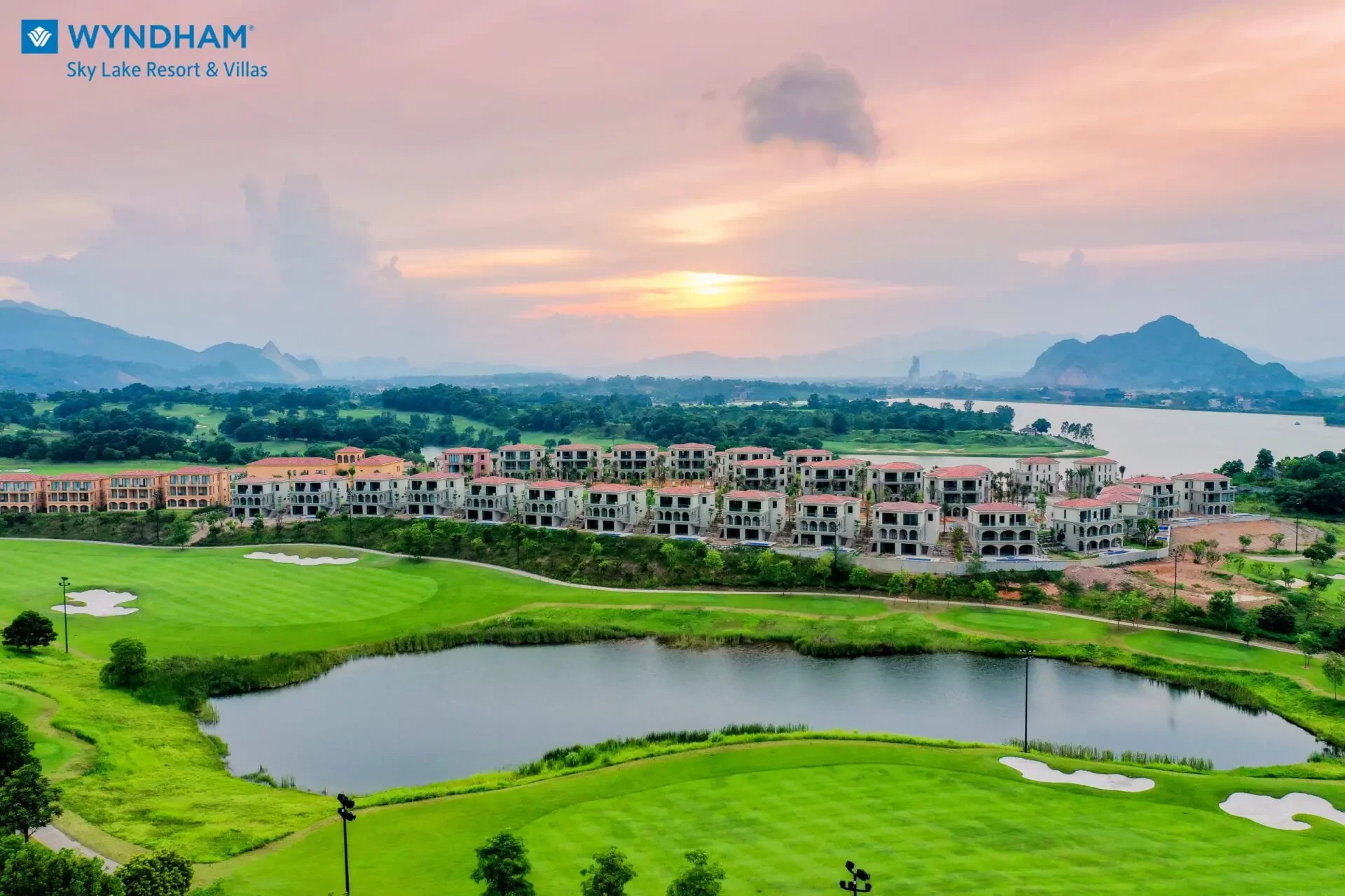 Đầu Tư Thương Mại Và Dịch Vụ Vân Sơn 2