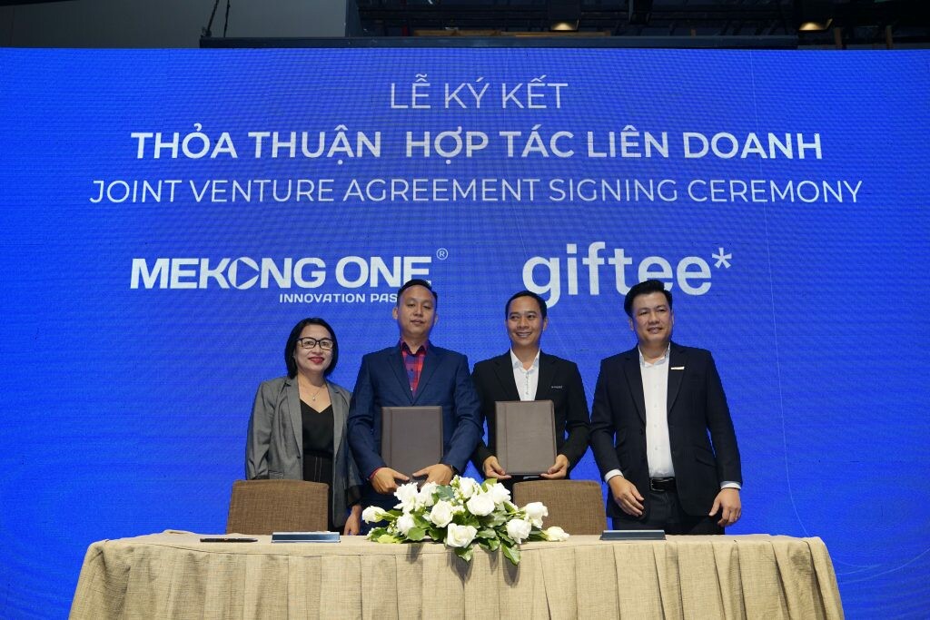 Mekong Communications 6