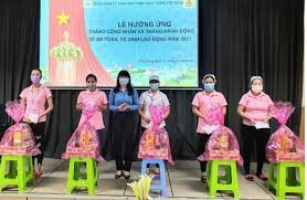 MAY MẶC FIRST TEAM VIỆT NAM 1