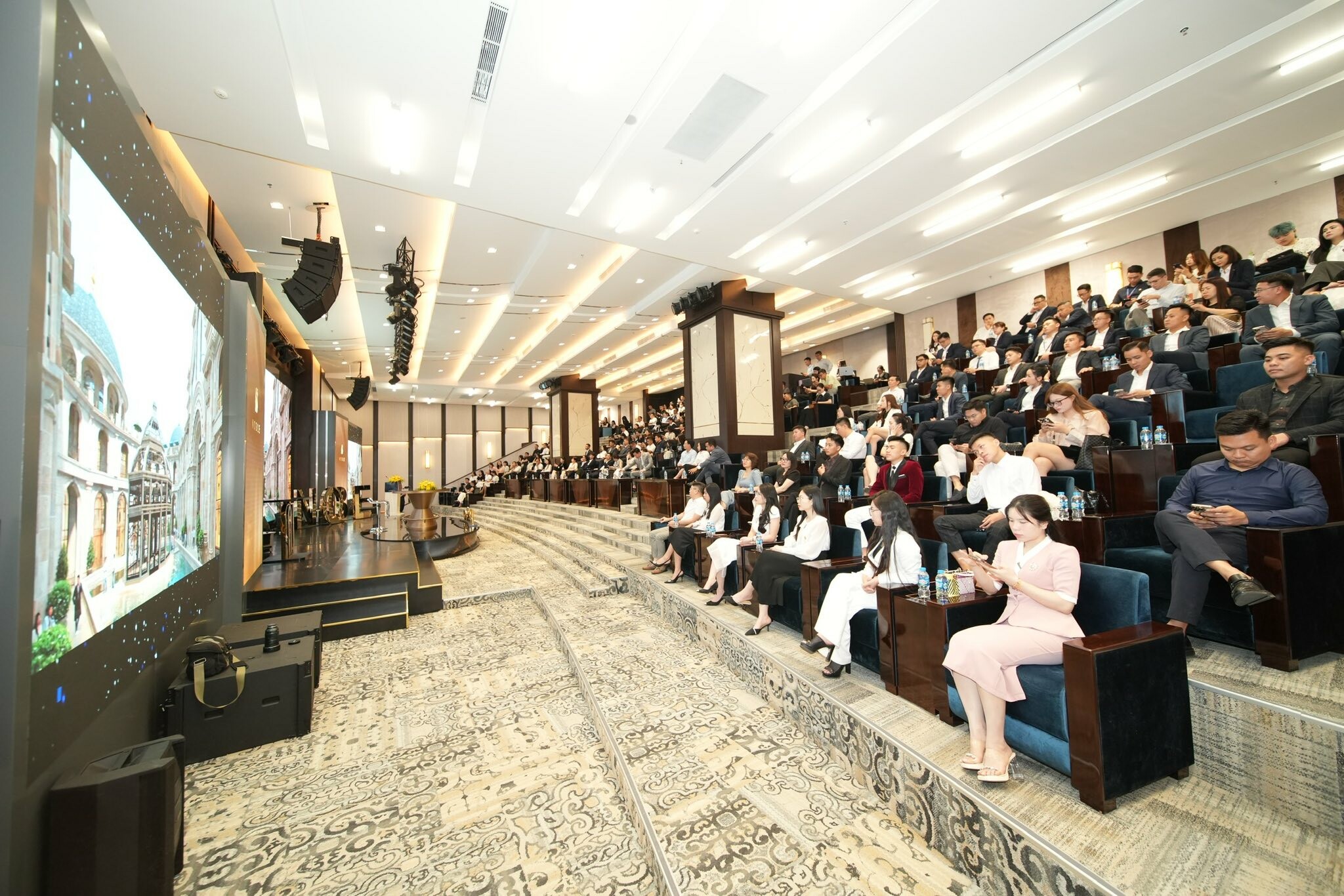 Bất động sản SOL HOMES 8