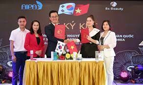 CÔNG TY TNHH SẢN XUẤT MỸ PHẨM NTK 8